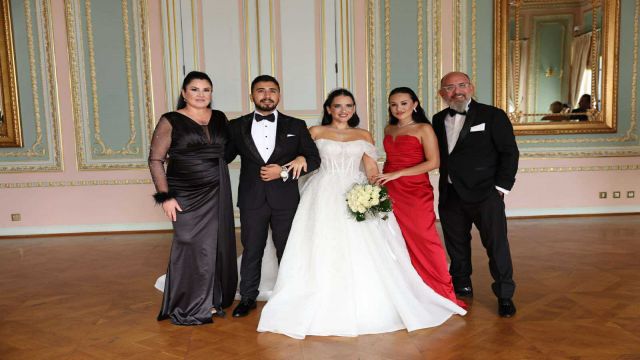 LEVENT ÇEKİÇ KIZINI GÖRKEMLİ BİR TÖRENLE EVLENDİRDİ